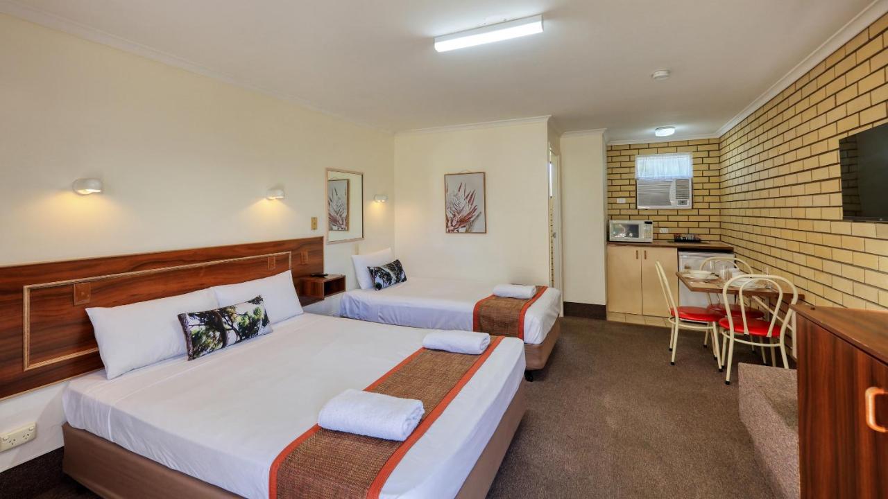 Bryants Motel Рома Екстер'єр фото